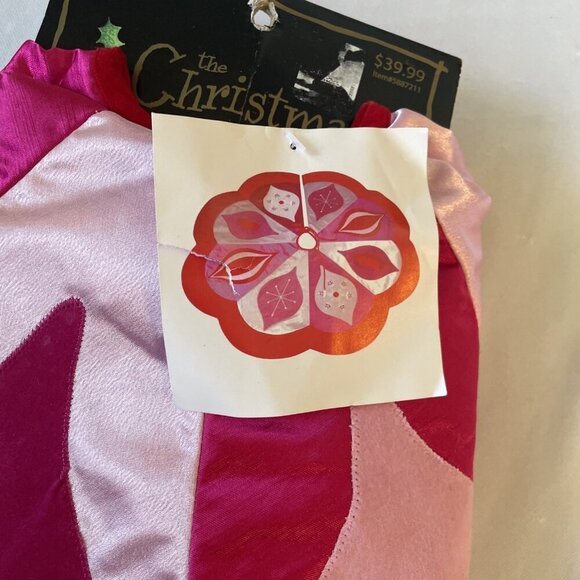 Pink & Red Christmas Tree Skirt With Embroidered Floral & Starburst Design 48" S - Picture 2 of 6